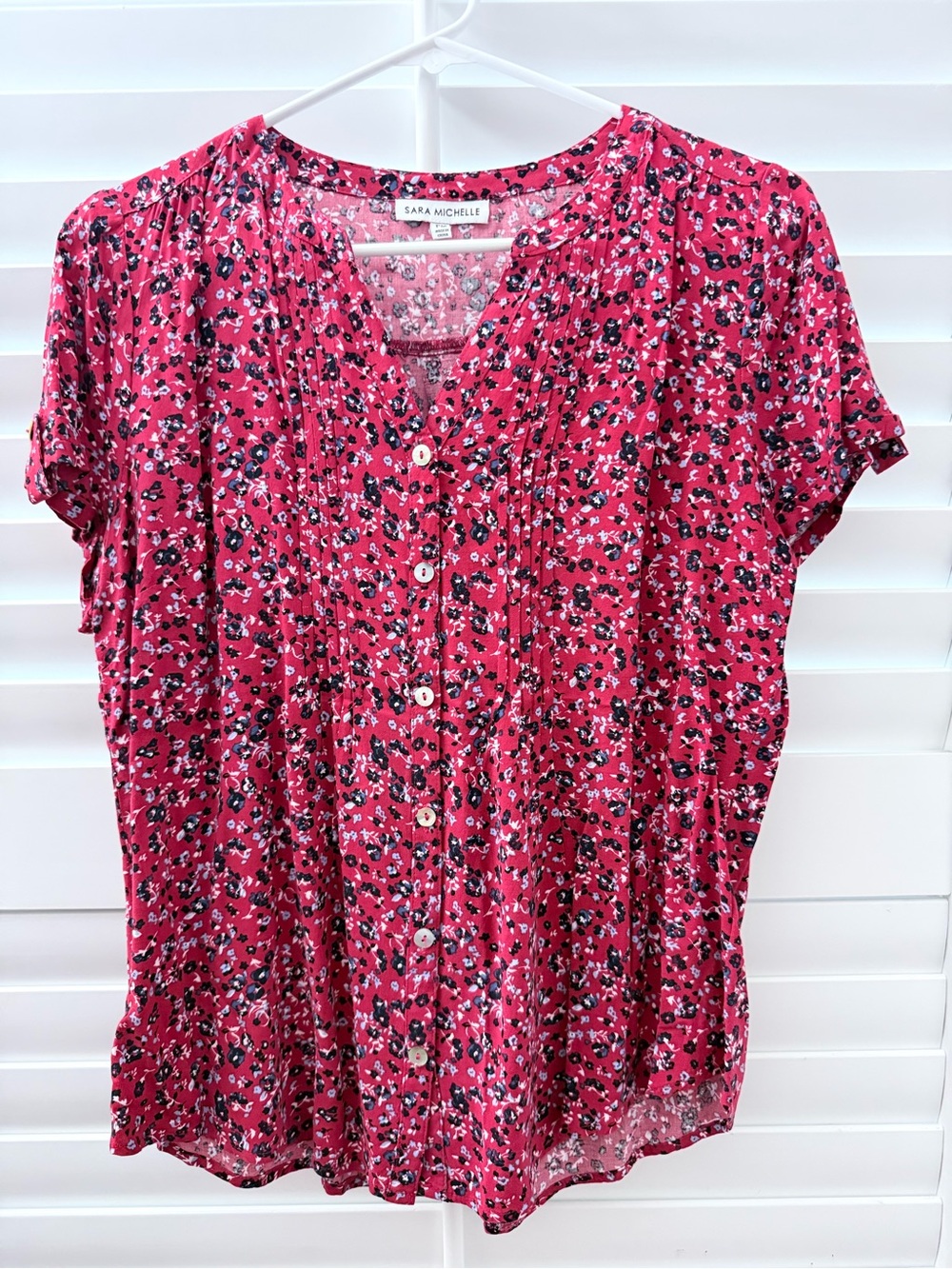 Sara Michelle Raspberry Pink Floral Button-Front Blouse